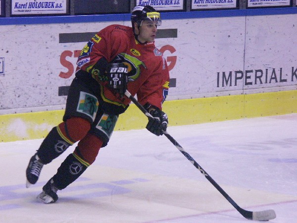 Obrázek “http://www.hokejkv.cz/foto_kva/2005_29_KLA/041205_kladno_09.jpg” nelze zobrazit, protože obsahuje chyby. Obrázek “http://www.hokejkv.cz/foto_kva/2005_29_KLA/041205_kladno_09.jpg” nelze zobrazit, protože obsahuje chyby.